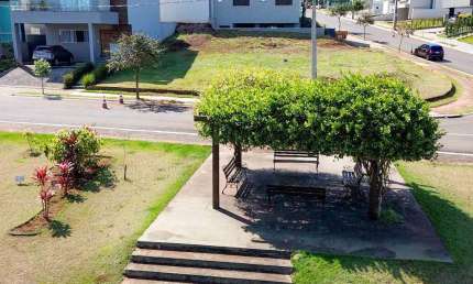 Terreno à venda em Londrina, Jardim Morumbi, com 256.75 m², Parque Tauá Aranguá