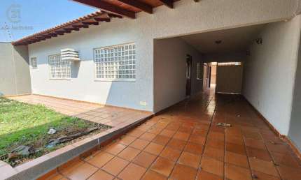 Casa para alugar em Londrina, Sabará I, com 3 quartos, com 140 m²
