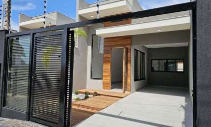 Casa à venda em Londrina, Parque Residencial Joaquim Toledo Piza, com 3 quartos, com 135 m²