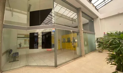 Sala comercial com 1 sala para alugar no Centro, Londrina 