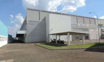 Barracão para alugar em Londrina, Leonor, com 2100 m²