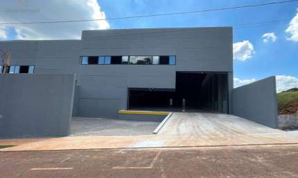 Barracão à venda e para alugar em Londrina, Cilo 2, com 800 m²