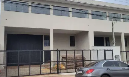 Barracão para alugar em Londrina, Portal de Versalhes 1, com 420 m²