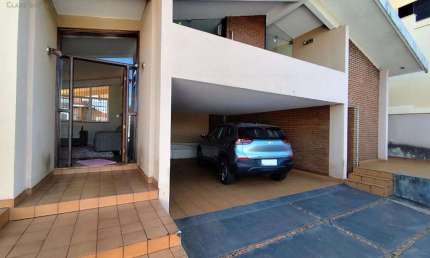 Casa com 3 quartos à venda no Jardim Palermo, Londrina 
