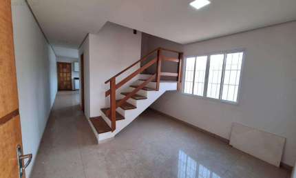 Casa para alugar em Londrina, Jardim Prefeito Milton Menezes, com 3 quartos, com 125 m²