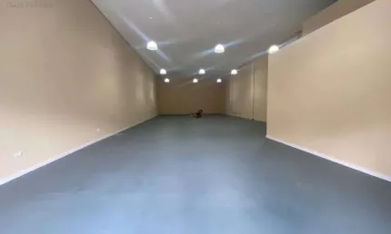 Barracão para alugar em Londrina, Centro, com 230 m²