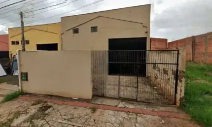 Barracão para alugar em Londrina, Jardim Marissol, com 200 m²
