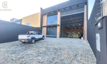 Barracão para alugar em Londrina, Antares, com 600 m²