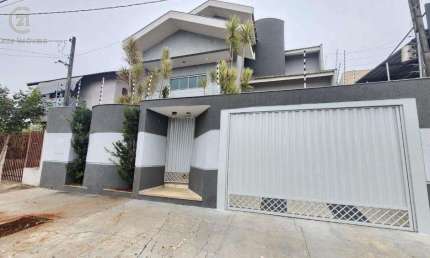 Casa para alugar em Londrina, Jardim Sabará, com 3 quartos, com 330 m²
