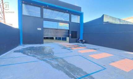 Barracão para alugar em Londrina, Antares, com 562 m²