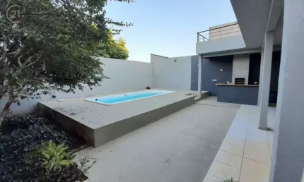 Casa com 4 quartos à venda no Jardim Novo Sabará, Londrina , 290 m2 por R$ 745.000