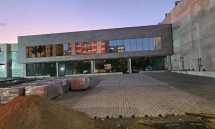 Loja para alugar em Londrina, Vila Fujita, com 120 m²