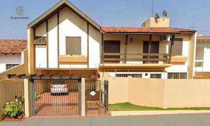 Casa à venda em Londrina, Petrópolis, com 4 quartos, com 267 m²