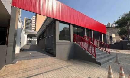 Casa para alugar em Londrina, Centro, com 5 quartos, com 500 m²
