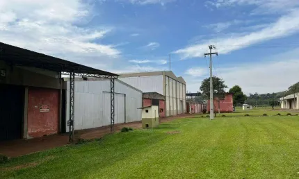 Barracão para alugar em Londrina, Parque das Indústrias, com 455 m²