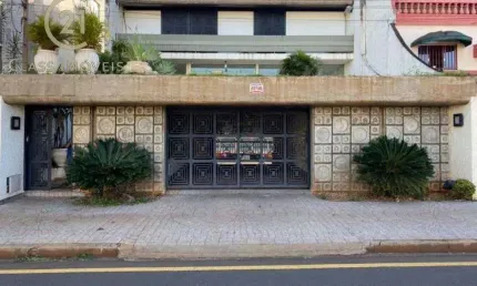 Casa para alugar em Londrina, Vitória, com 7 quartos, com 441 m²