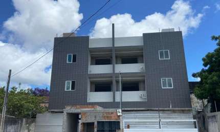 Apartamento à venda no Centro de João Pessoa-PB: 2 quartos, 1 suíte, 1 sala, 1 banheiro, 1 vaga, 48,47m². Venha conferir!