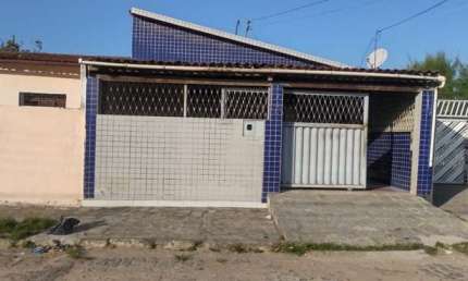 Casa à venda em João Pessoa-PB, Cruz das Armas: 3 quartos, 1 suíte, 1 sala, 2 banheiros, 1 vaga de garagem, 120m²!