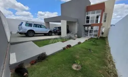 Casa com 4 quartos à venda na Avenida Cícero Batista de Oliveira, Alpes Suiços, Gravatá
