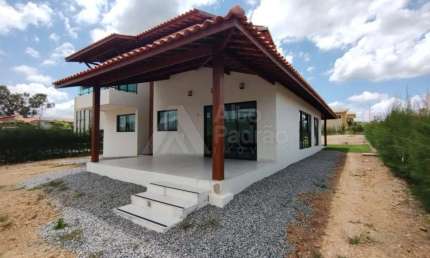 Casa em condomínio fechado com 4 quartos à venda na Avenida Cícero Batista de Oliveira, 1632, Alpes Suiços, Gravatá por R$ 980.000