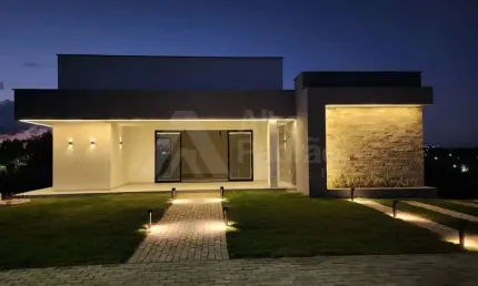 Casa com 4 quartos à venda na Avenida Cícero Batista de Oliveira, 1632, Alpes Suiços, Gravatá, 318 m2 por R$ 1.600.000