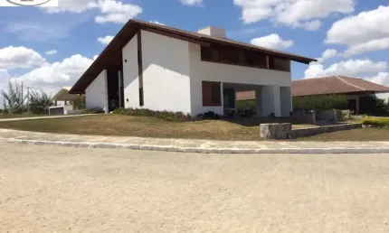OPORTUNIDADE DE 1.600 MIL POR 1.450 MIL / EM GRAVATÁ-PE
