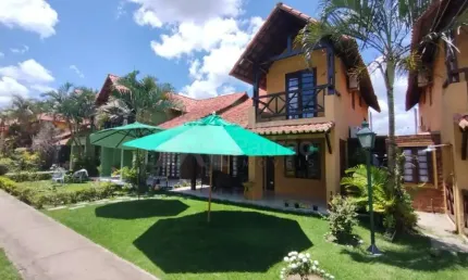 Casa com 4 quartos à venda na Avenida Cícero Batista de Oliveira, 1, Alpes Suiços, Gravatá