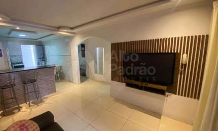 Casa com 2 quartos para alugar na Avenida Cícero Batista de Oliveira, Alpes Suiços, Gravatá