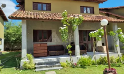 CASA EM CONDOMINIO Á VENDA | 04 DORMITORIOS | GRAVATÁ-PE