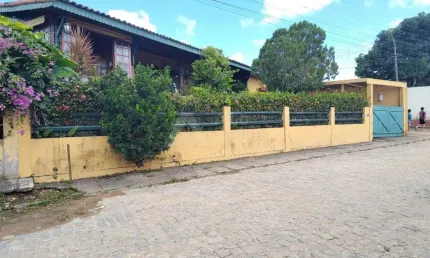 Casa à venda na Rua José Tenório Filho, Nossa Senhora das Graças, Gravatá