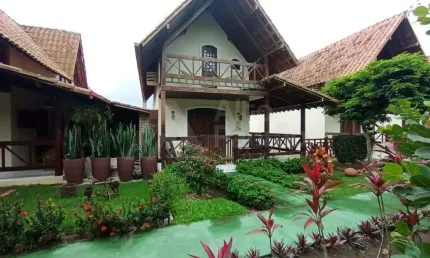 Casa em condomínio fechado com 3 quartos para alugar na Avenida Cícero Batista de Oliveira, 1632, Alpes Suiços, Gravatá
