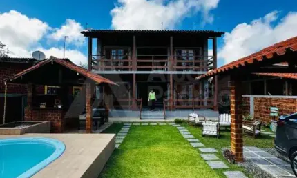 Casa com 3 quartos à venda na Avenida Cícero Batista de Oliveira, 1632, Alpes Suiços, Gravatá