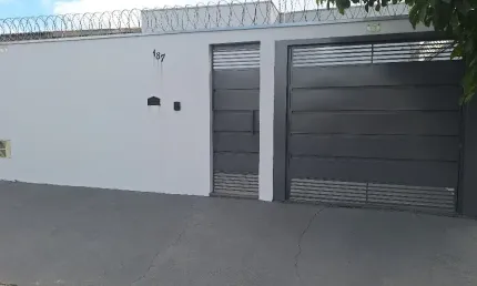 Casa moderna e espaçosa com 2 quartos no César Park, Moreira César