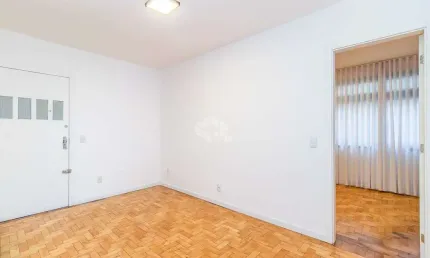 Apartamento com 1 quarto à venda na Rua Santo Antônio, 563, Floresta, Porto Alegre por R$ 289.000