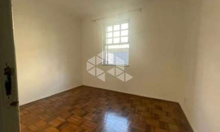 Apartamento com 2 quartos à venda na Largo da Bandeira, 54, Passo da Areia, Porto Alegre por R$ 225.000