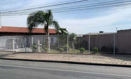Casa à venda na Rua Domingos Cordeiro, Centro, Campo Largo