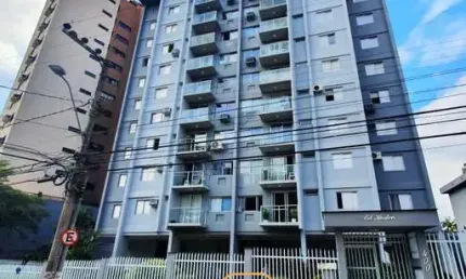 Apartamento à Venda no Bairro Ponta Aguda – Conforto, Espaço e Localização Privilegiada!