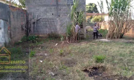 Terreno à venda no Jardim, Francisco Morato 