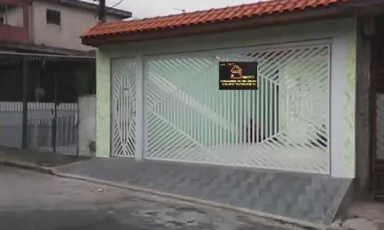Sobrado para Venda em São Paulo, Parque Santa Madalena, 2 dormitórios, 1 suíte, 2 banheiros, 2 vagas