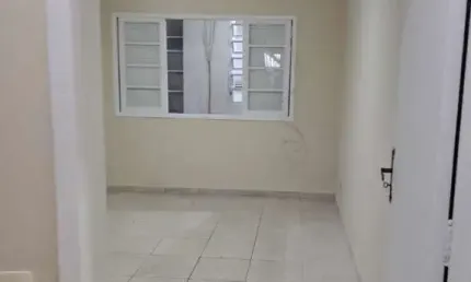 Casa com 2 quartos para alugar na Vila Tolstoi, São Paulo 