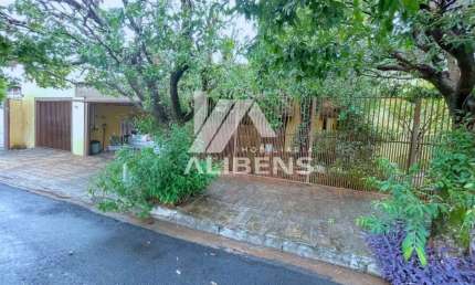 Casa com 4 quartos à venda no Parque Residencial Comendador Mançor Daud, São José do Rio Preto , 296 m2 por R$ 800.000