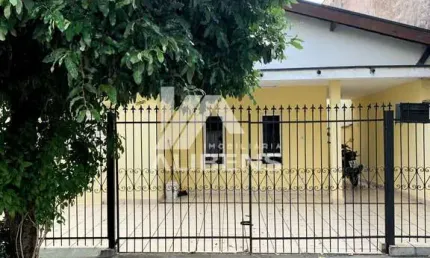 Casa com 3 quartos à venda na Vila Redentora, São José do Rio Preto  por R$ 450.000