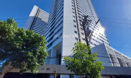 Excelente apartamento no último andar, vista para o mar, 100% mobiliado localizado no centro de Recife, possui 57,48m² de área construída!
