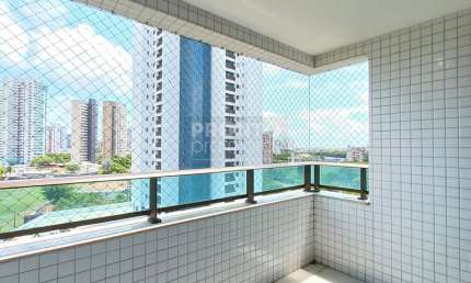 Excelente apartamento com 103,9 m² a venda no bairro da Ilha do Retiro!