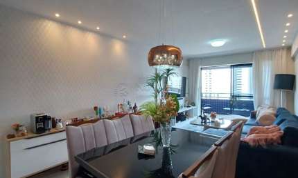 Excelente apartamento localizado em Boa Viagem, com 106,15m² de área útil.