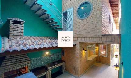 Casa para locação em Perdizes, São Paulo-SP: 3 quartos, 1 suíte, 3 salas, 4 banheiros, 6 vagas de garagem, 270m² de área.