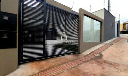 Casa com 3 quartos à venda na Rua Orégano, 55, Jardim Novo Sabará, Londrina por R$ 369.000
