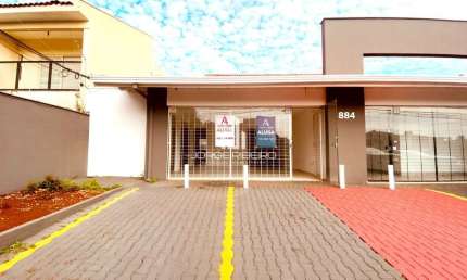 Sala comercial para alugar na Rua Ibiporã, 884, Jardim Santo Antônio, Londrina por R$ 5.600