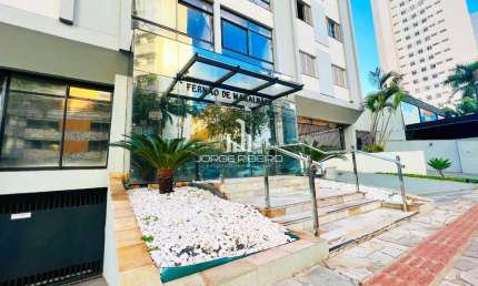 Apartamento com 3 quartos para alugar na Rua Paranaguá, 540, Centro, Londrina por R$ 1.500
