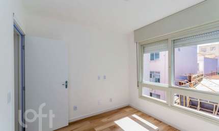 Apartamento de 2 dormitórios com suíte e vaga no Bom Fim!
